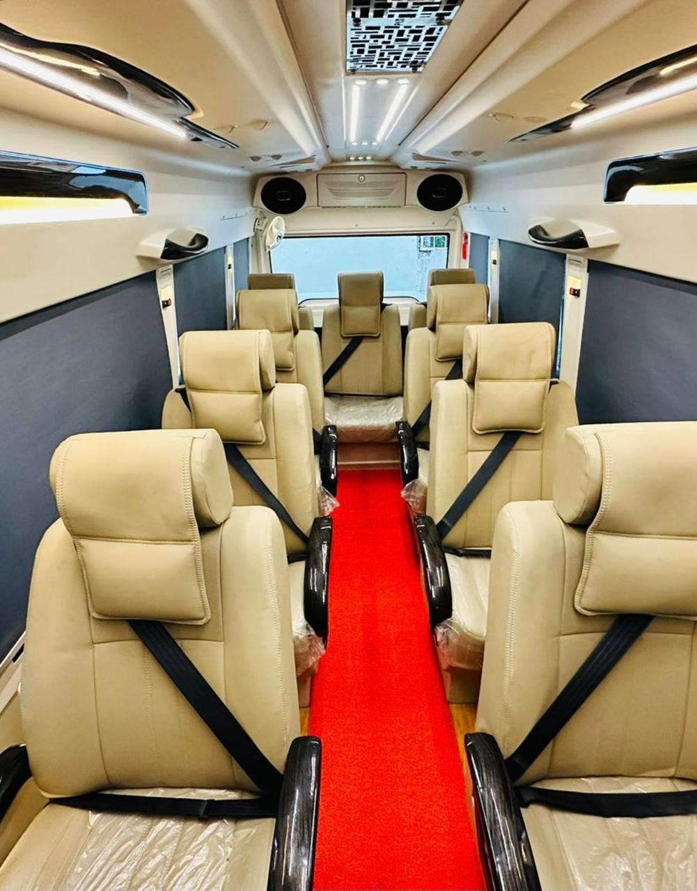 Luxury Tempo Traveller - image 2